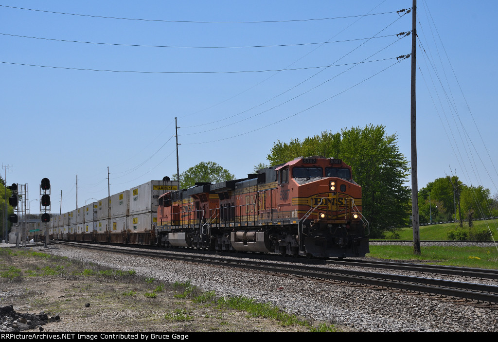 BNSF 5367